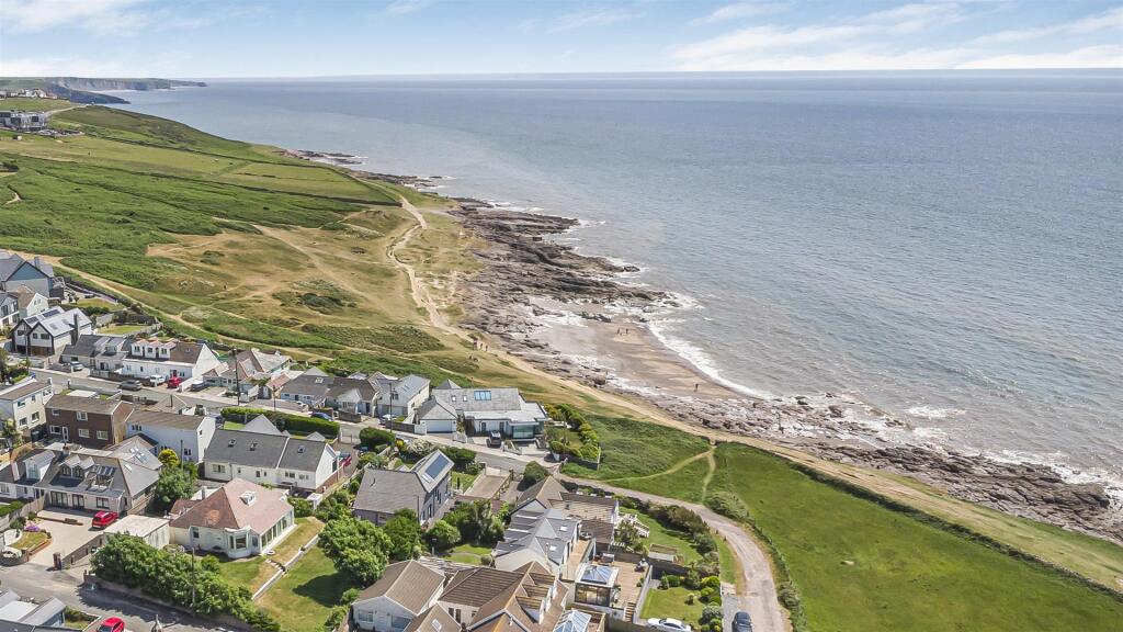 Ogmore-by-Sea Overview of area
